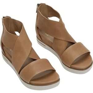Eileen Fisher Sport Tumbled Sandals Tan Leather Straps Women's Size 8